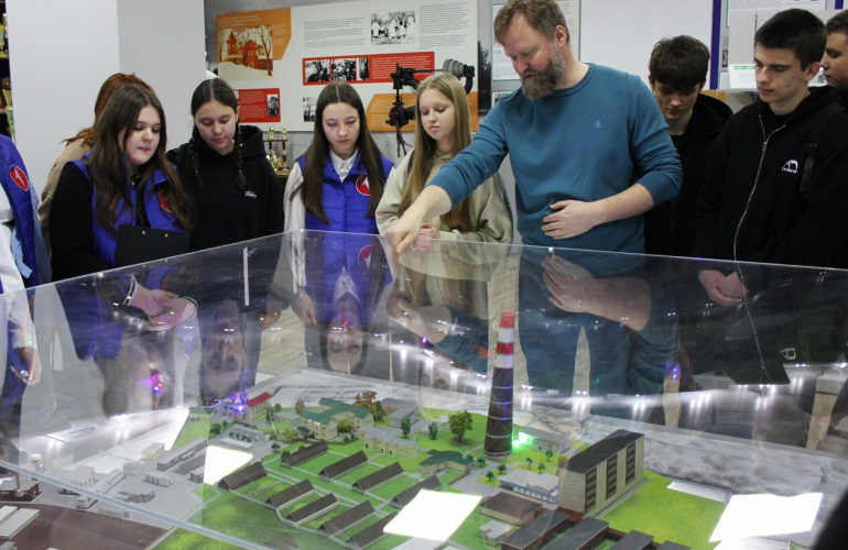 Готовим молодые кадры 